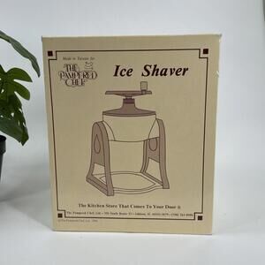 NIB The Pampered Chef Ice Shaver Vintage 1994 Original Box and Book
